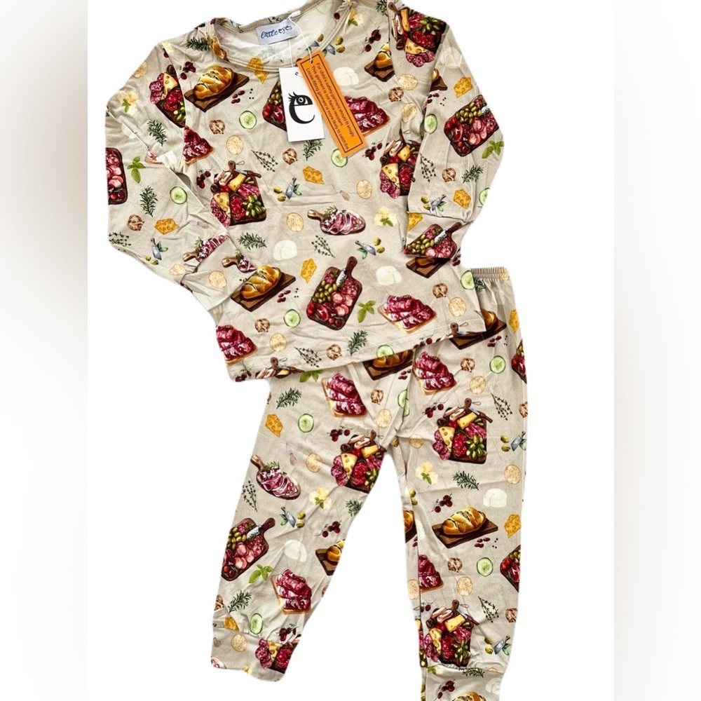 🇨🇦 Little Eyes Char-CUTE-erie Bamboo Kids Pajama Set
